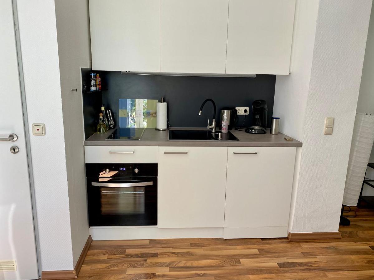 Zentrale Ferienwohnung Mit Balkon In Aachen Ngoại thất bức ảnh