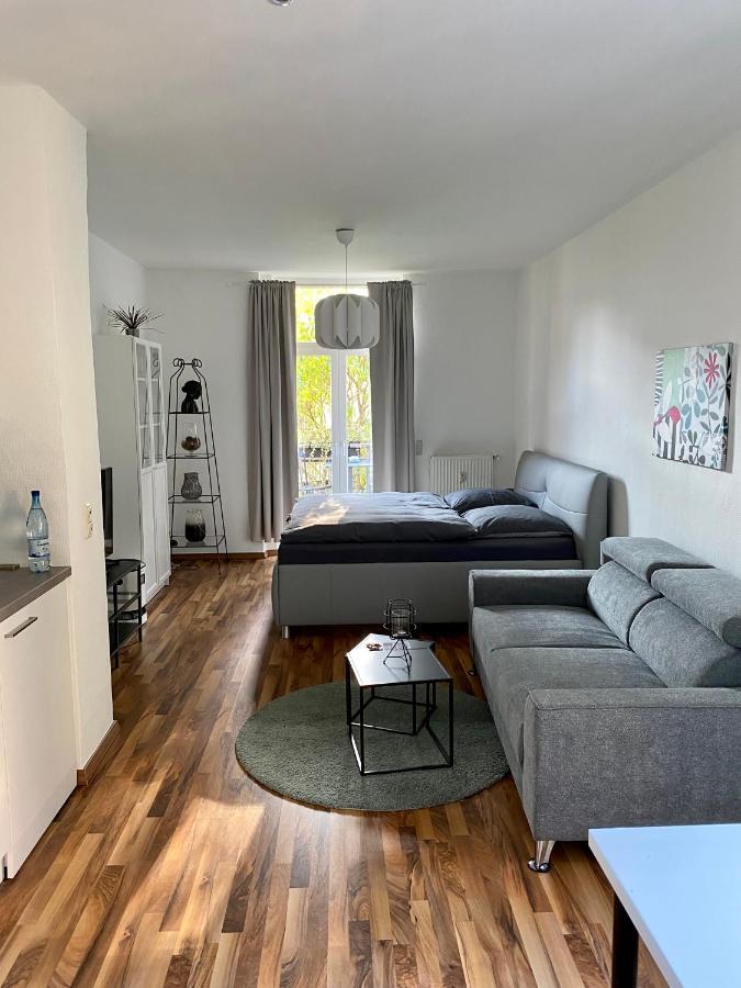 Zentrale Ferienwohnung Mit Balkon In Aachen Ngoại thất bức ảnh